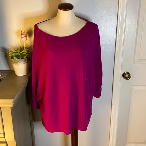 Eileen Fisher Merino Wool float sweater - Picture 1 of 5